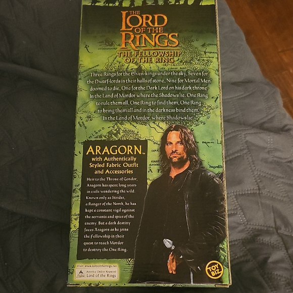 Lord of the Rings Aragorn Action Figure - Special Edition - Picture 3 of 5
